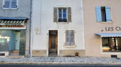 House 5 rooms of 130 m² in Saint-Gaultier (36800)