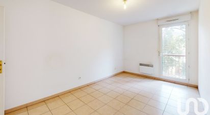 Appartement 3 pièces de 74 m² à Toulon (83200)