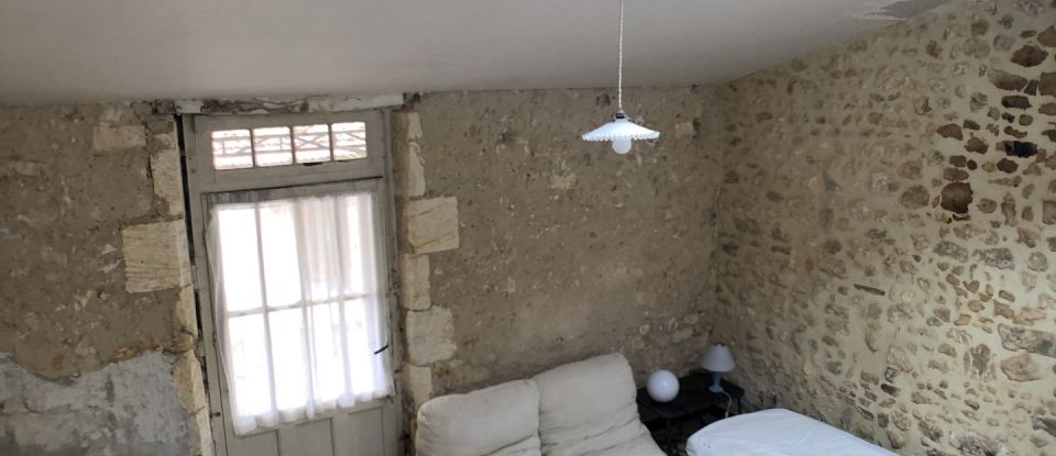 Town house 6 rooms of 129 m² in Lesparre-Médoc (33340)