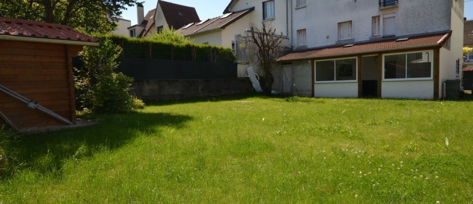 House 7 rooms of 154 m² in L'Haÿ-les-Roses (94240)