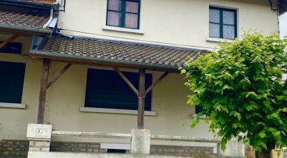 Maison traditionnelle 5 pièces de 137 m² à Noyers-Auzécourt (55800)