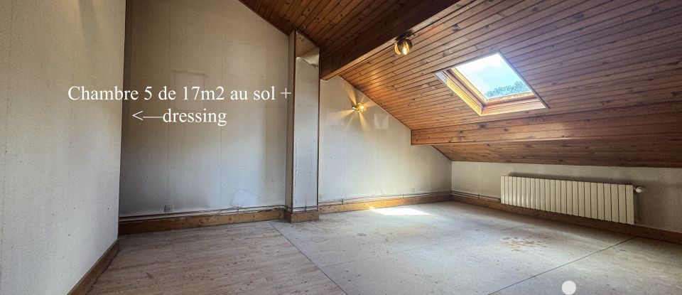 Traditional house 7 rooms of 127 m² in Gretz-Armainvilliers (77220)