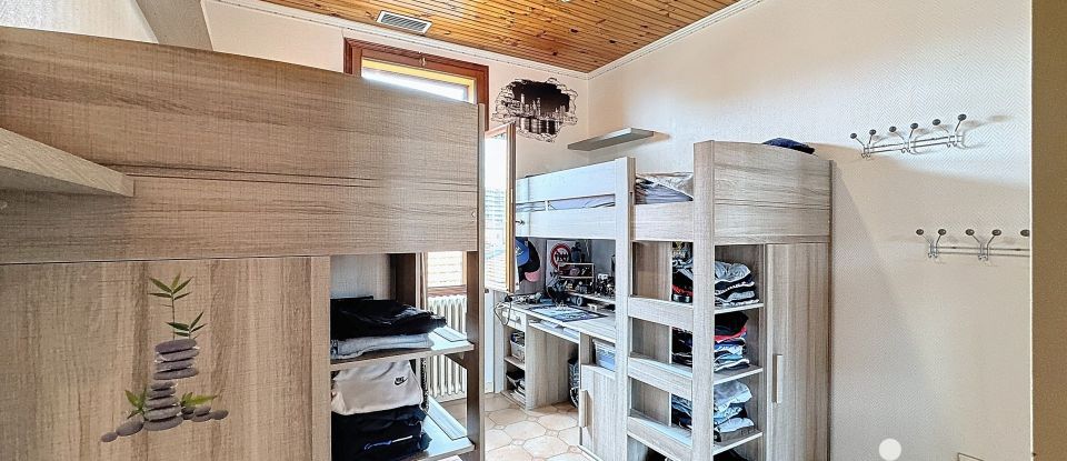 Apartment 3 rooms of 45 m² in Roquebrune-Cap-Martin (06190)