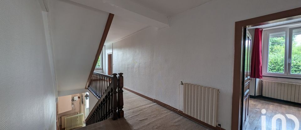 Village house 10 rooms of 280 m² in Berneuil (87300)