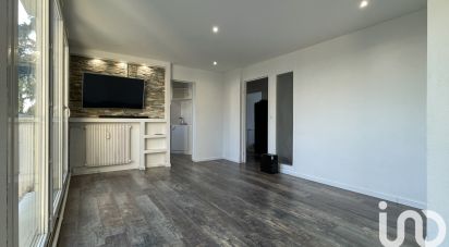 Appartement 4 pièces de 72 m² à Sainte-Geneviève-des-Bois (91700)