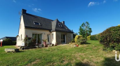 House 8 rooms of 161 m² in Pont-Melvez (22390)