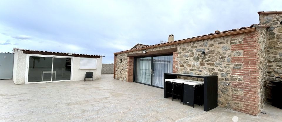 Maison 5 pièces de 140 m² à Théza (66200)