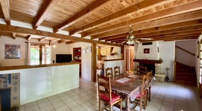 Traditional house 5 rooms of 154 m² in Carcans (33121)