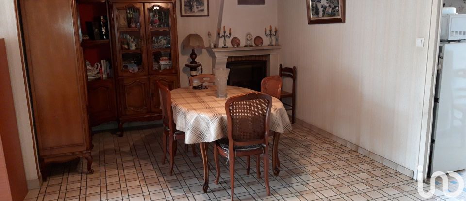 Traditional house 5 rooms of 105 m² in Longeville-sur-Mer (85560)