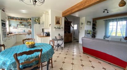 Traditional house 5 rooms of 93 m² in Saint-Germer-de-Fly (60850)
