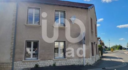 House 4 rooms of 110 m² in Saint-Éloy-les-Mines (63700)