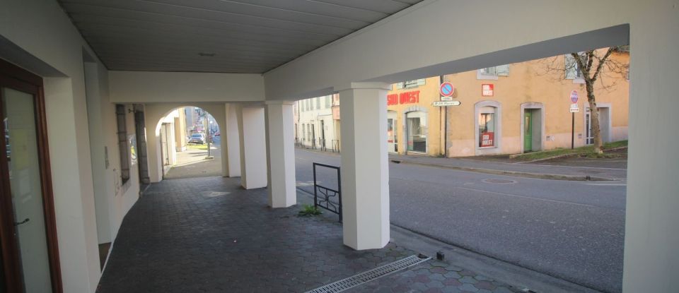 Murs commerciaux de 61 m² à Oloron-Sainte-Marie (64400)