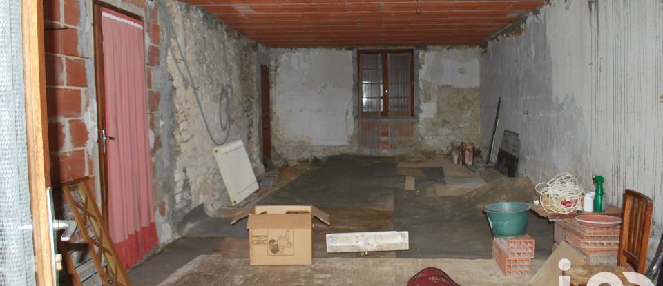 Village house 7 rooms of 200 m² in Villeneuve-de-Duras (47120)