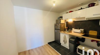 Apartment 2 rooms of 29 m² in Lille (59000)