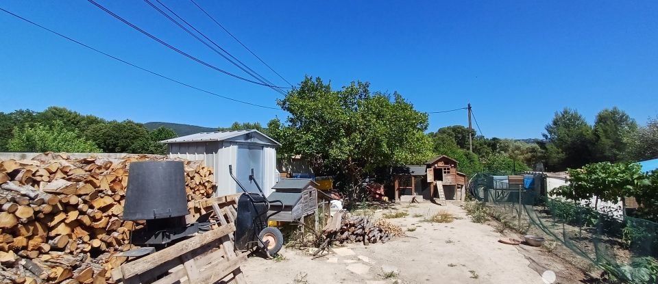 Maison de campagne 4 pièces de 100 m² à Le Beausset (83330)