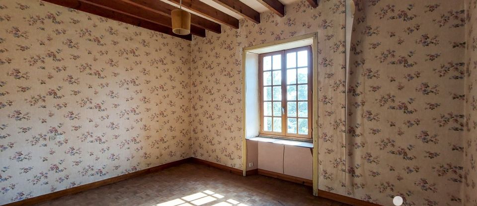 House 9 rooms of 250 m² in Urville (50700)