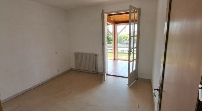 Village house 4 rooms of 113 m² in Saint-Jouin-de-Marnes (79600)