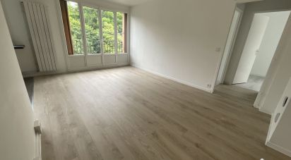 Apartment 3 rooms of 63 m² in Bièvres (91570)