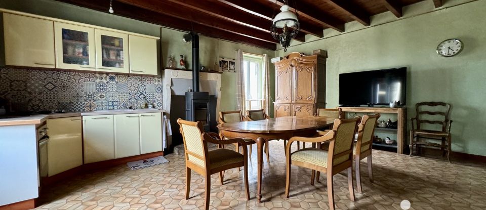 Country house 4 rooms of 101 m² in Bréhand (22510)