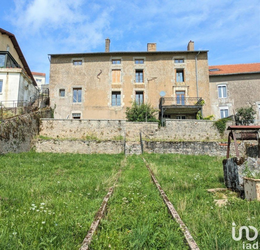 Maison 10 pièces de 221 m² à Clefmont (52240)