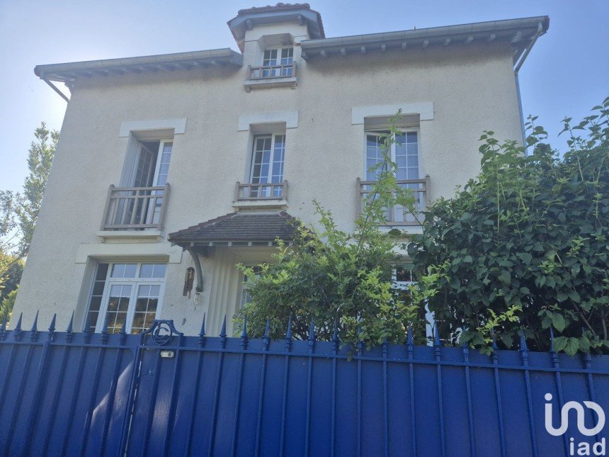 Maison 8 pièces de 175 m² à La Ferté-sous-Jouarre (77260)