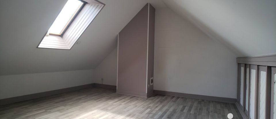 Maison 5 pièces de 94 m² à Vibraye (72320)