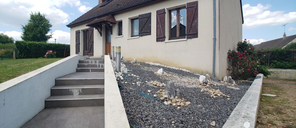 House 5 rooms of 94 m² in Vibraye (72320)