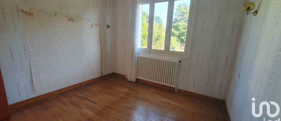 Maison 5 pièces de 91 m² à Bourbriac (22390)