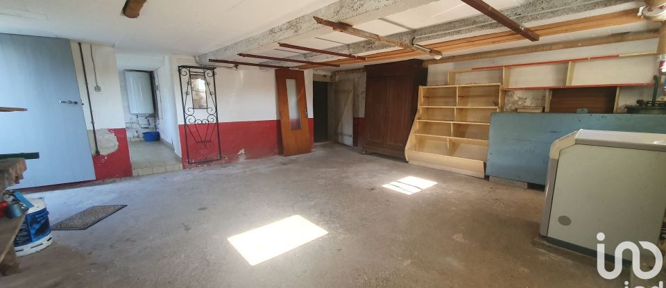 Maison 5 pièces de 91 m² à Bourbriac (22390)