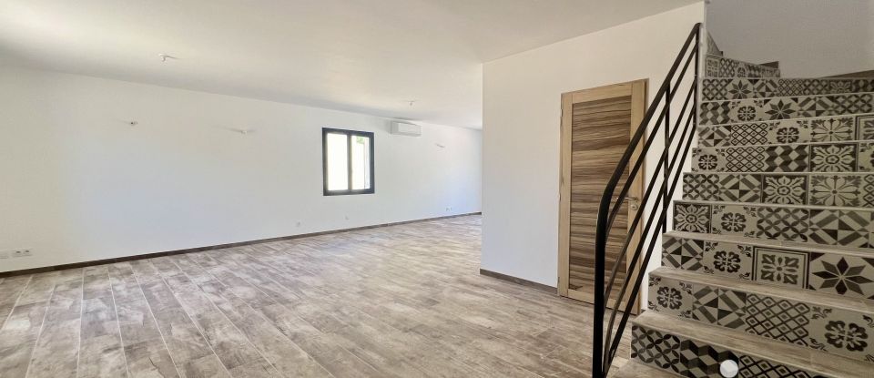 Maison 4 pièces de 130 m² à Vaison-la-Romaine (84110)