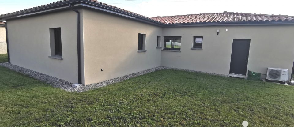 Maison 5 pièces de 110 m² à Saint-Cyr (07430)