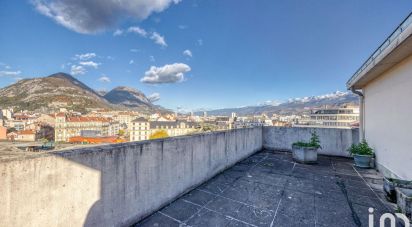 Appartement 7 pièces de 182 m² à Grenoble (38000)