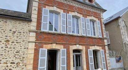 House 3 rooms of 71 m² in Saint-Sauveur-en-Puisaye (89520)