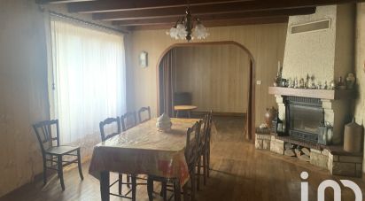 Village house 5 rooms of 121 m² in Haute-Amance (52600)