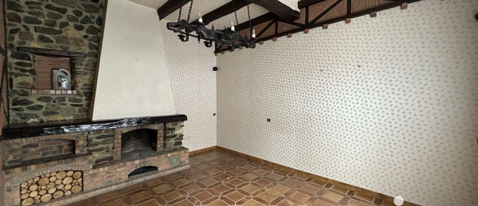 Traditional house 5 rooms of 110 m² in Longueau (80330)