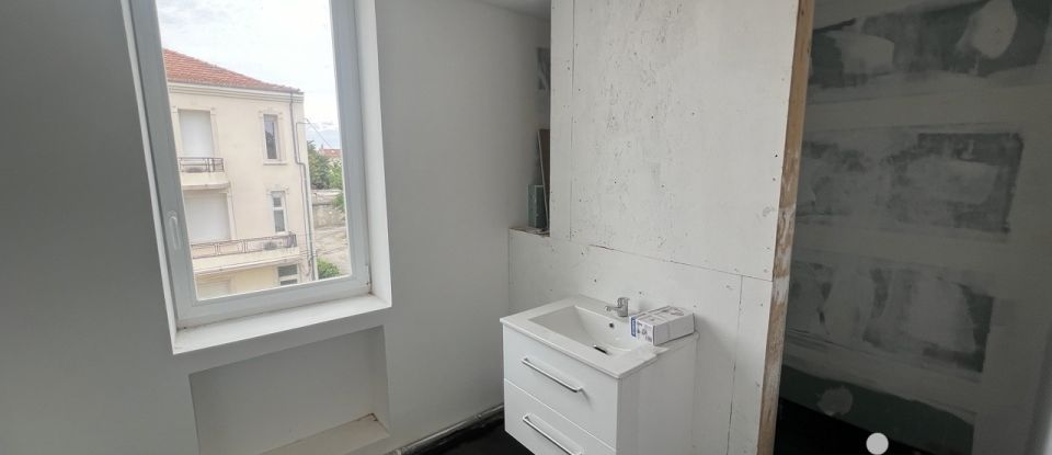 Appartement 3 pièces de 63 m² à Montélimar (26200)