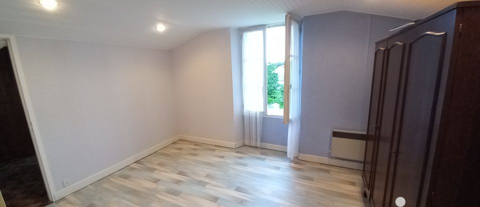 Maison 7 pièces de 106 m² à Saint-Yrieix-la-Perche (87500)