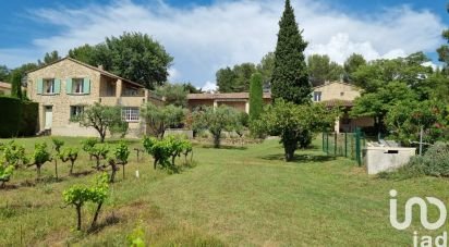 Maison 10 pièces de 303 m² à Vaison-la-Romaine (84110)