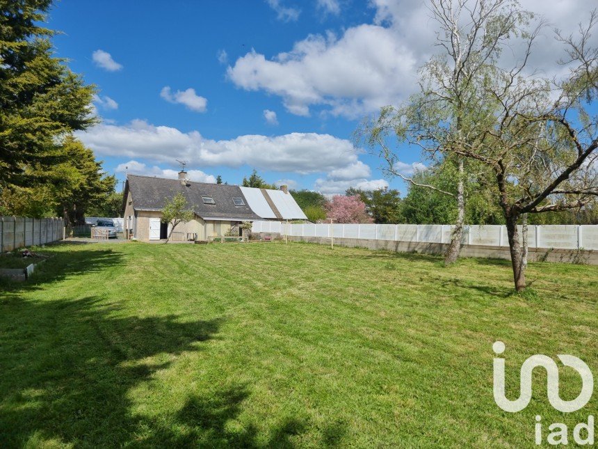 Country house 4 rooms of 71 m² in Loireauxence (44370)