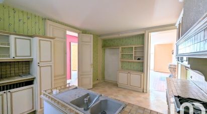 Apartment 7 rooms of 168 m² in Bordeaux (33000)