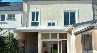 Town house 8 rooms of 172 m² in Cherbourg-en-Cotentin (50100)
