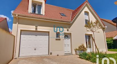 House 5 rooms of 122 m² in Fontenay-Trésigny (77610)