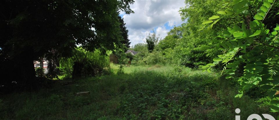 Terrain de 1 909 m² à Gien (45500)