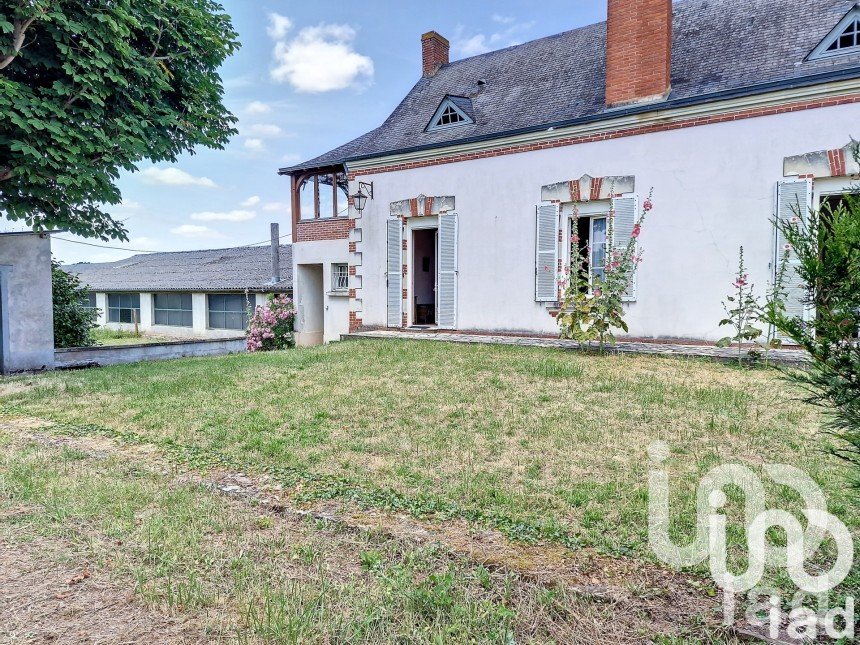 Maison de village 6 pièces de 137 m² à Val-du-Layon (49190)