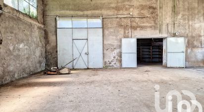 Parking/garage/box de 700 m² à Val-du-Layon (49190)