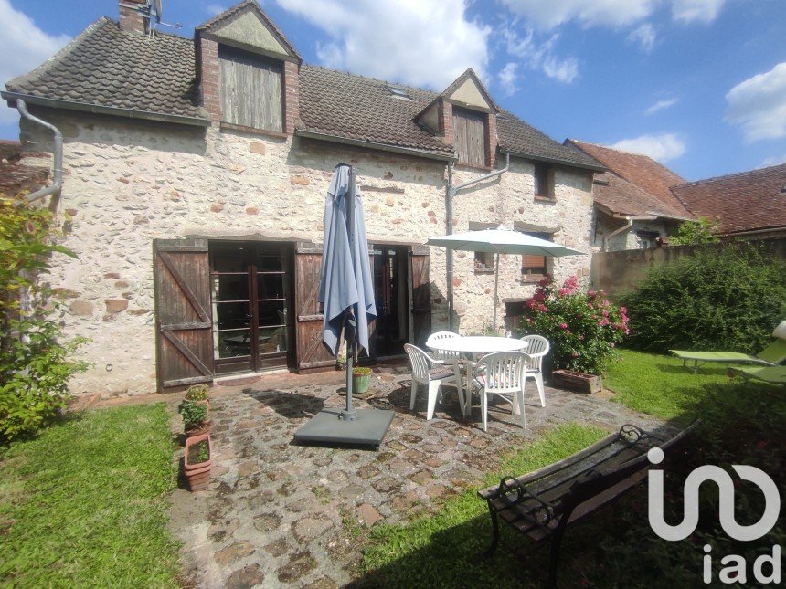 Village house 4 rooms of 135 m² in Cessoy-en-Montois (77520)