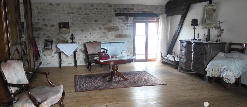 Village house 4 rooms of 135 m² in Cessoy-en-Montois (77520)