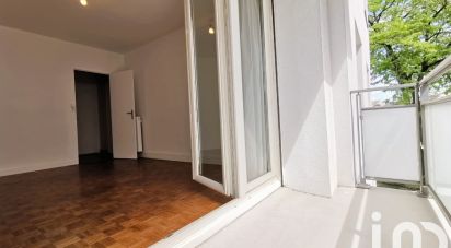 Appartement 4 pièces de 67 m² à La Roche-sur-Yon (85000)