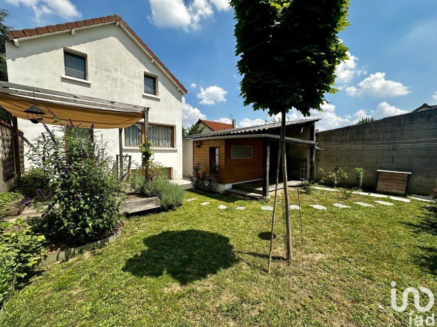 House 4 rooms of 79 m² in Draveil (91210)
