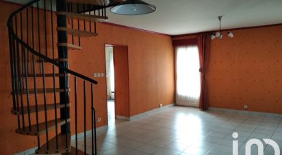 Maison 3 pièces de 90 m² à Beuvry (62660)